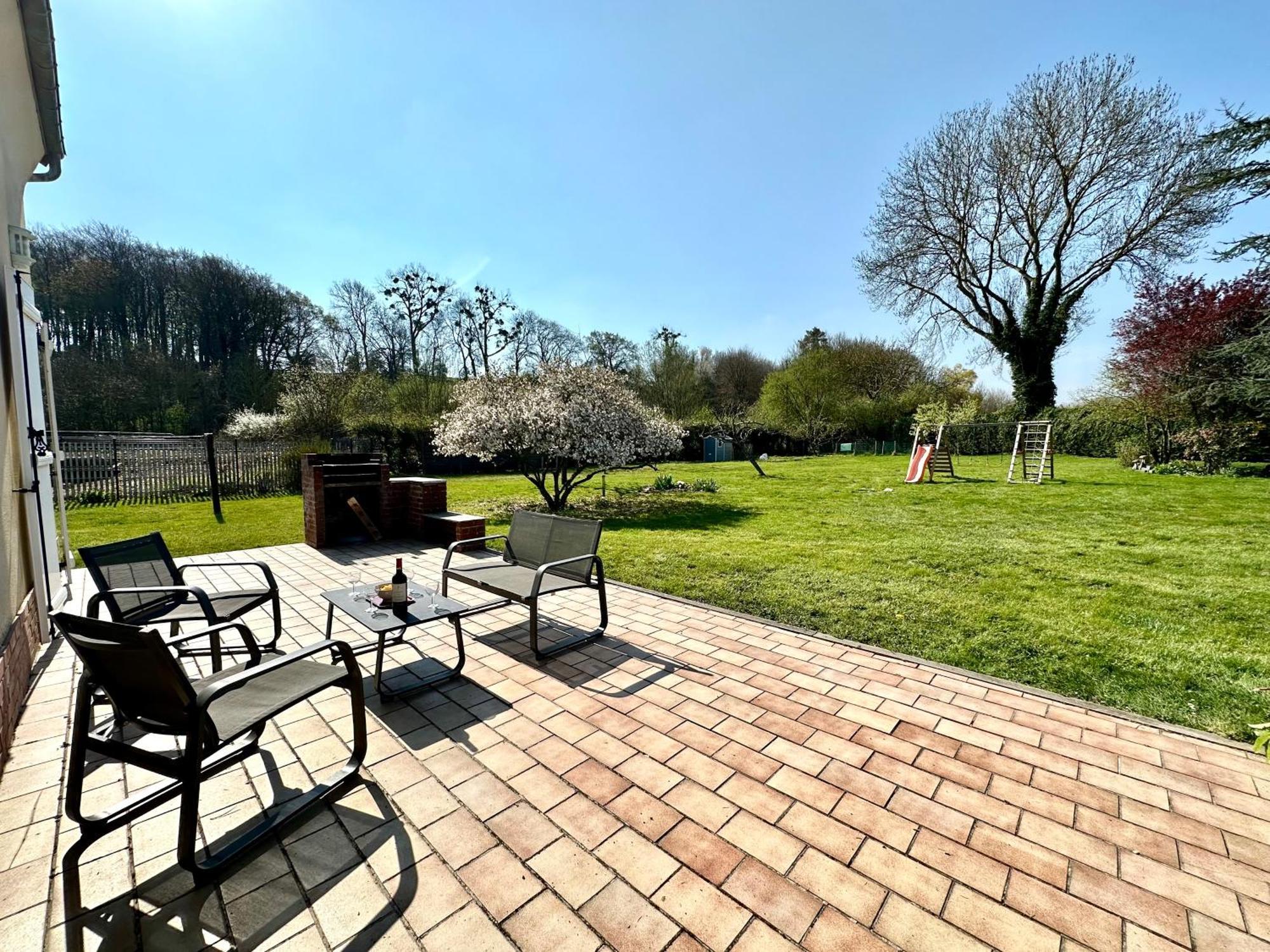 Le Gite D'En Bas Quesnoy-le-Montant ภายนอก รูปภาพ